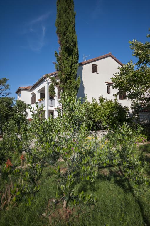 Apartment Vita Mali Lošinj Exteriör bild