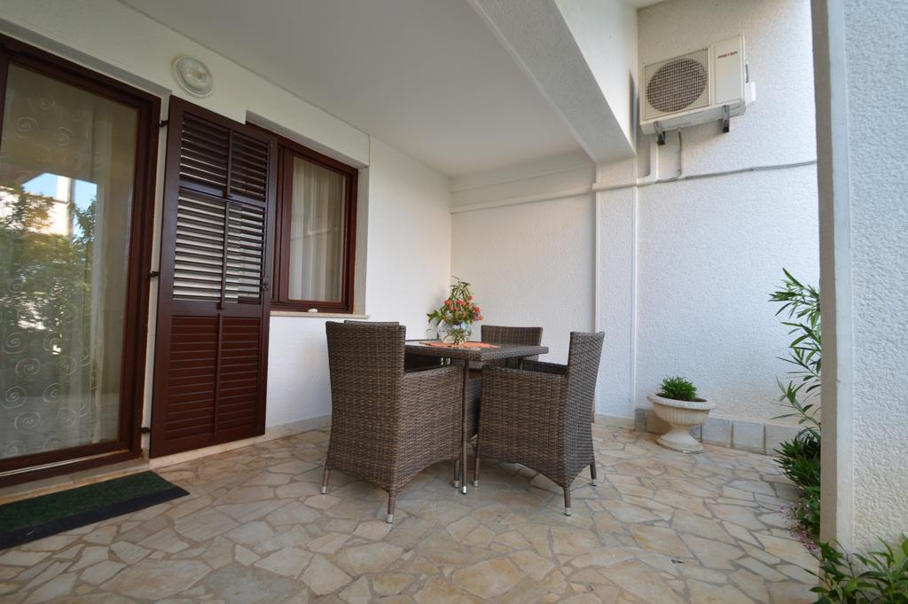 Apartment Vita Mali Lošinj Exteriör bild