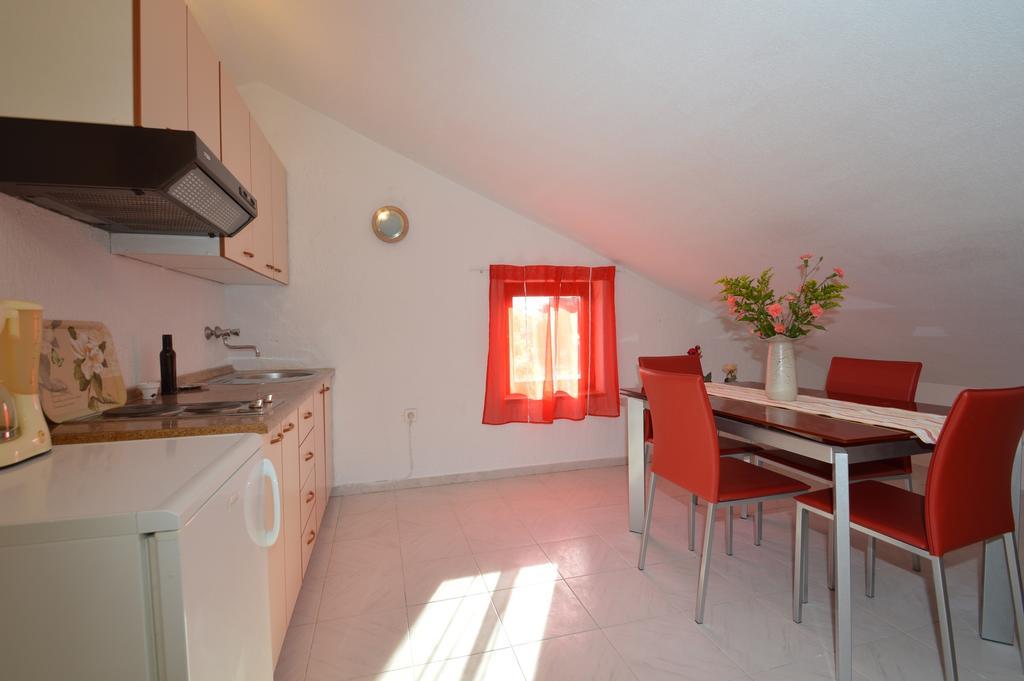 Apartment Vita Mali Lošinj Exteriör bild